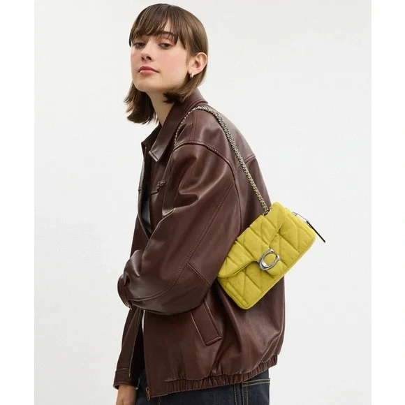 Coach Tabby Shoulder Bag 20 With Quilting Neon - Picture 3 of 12